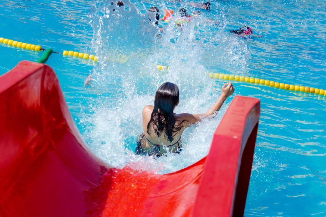 Hotel Sorra Daurada Splash Malgrat de Mar Ngoại thất bức ảnh